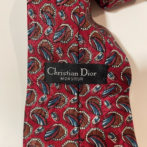 Christian Dior Red Patterned Tie - Picture 2 of 4